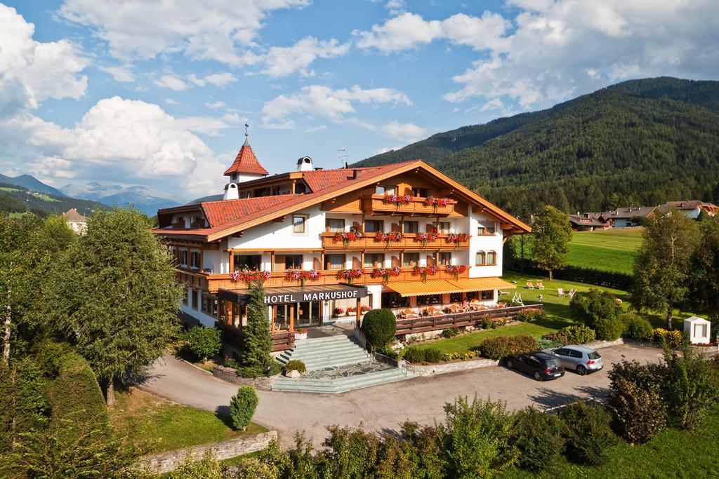 Hotel Markushof 3***S Olang Exterior foto